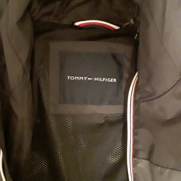 Tommy Hilfiger Wind Breaker Jacket Hoodie (Men) - Picture 4 of 4